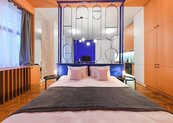 Designer Ultracentral Studio